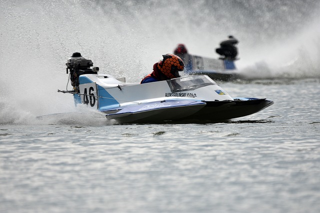 NBA西部混战：库里挑战内线 哈登或成黑马.